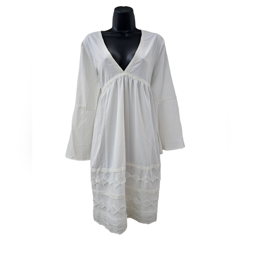 Gorgeous White Bohemian Style Bell Sleeve Dress - Size Large